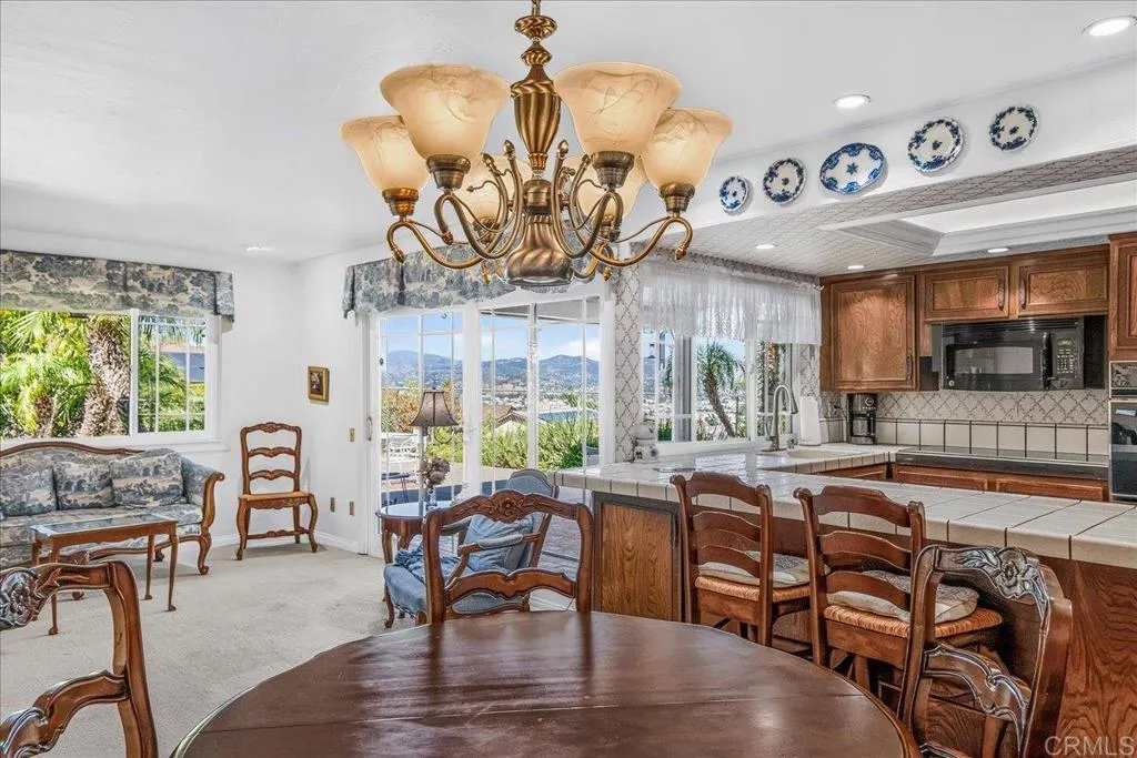 https://cdn.realtyfeed.com/cdn/127/306774781/57f6855609532cff600fee7ee55cc778.webp