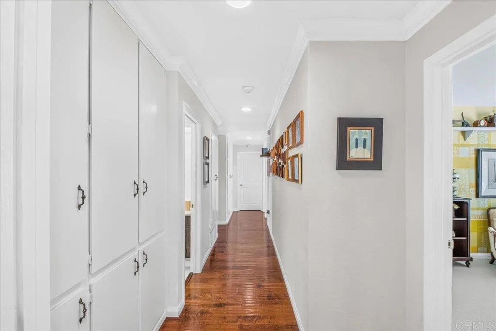 https://cdn.realtyfeed.com/cdn/127/306774781/820ca96b5efe084b62694e3de962edad.webp