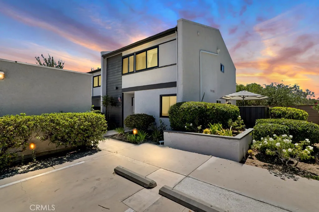 11311 Tampa Avenue Unit 32, Porter Ranch, CA 91326 - Main photo, Porter Ranch, CA