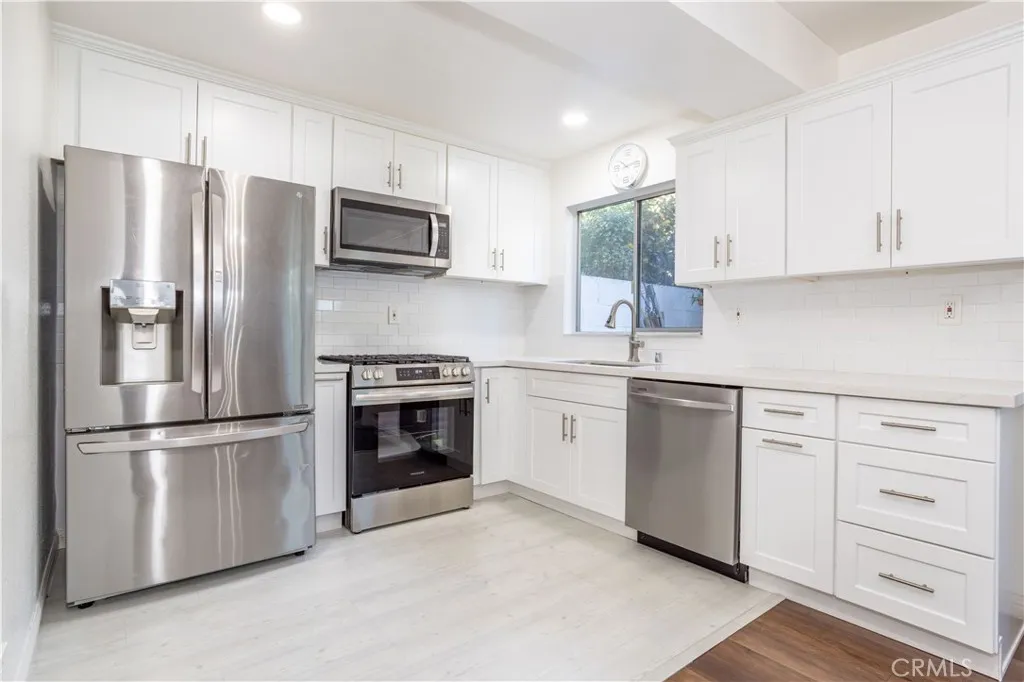 10125 De Soto Unit 45, Chatsworth, CA 91311 - Main photo, Chatsworth, CA