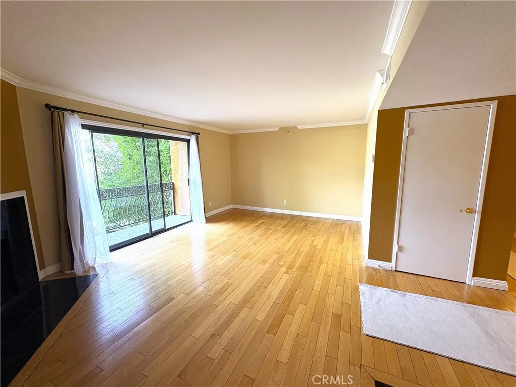 645 Balboa Avenue Unit 2c, Glendale, CA 91206 - Photo 3 of 24, Glendale, CA