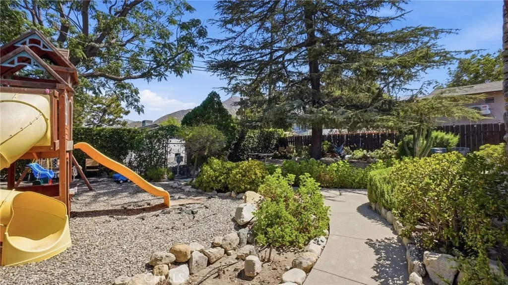 7276 Summitrose Street, Tujunga, CA 91042 - Photo 3 of 61, Tujunga, CA