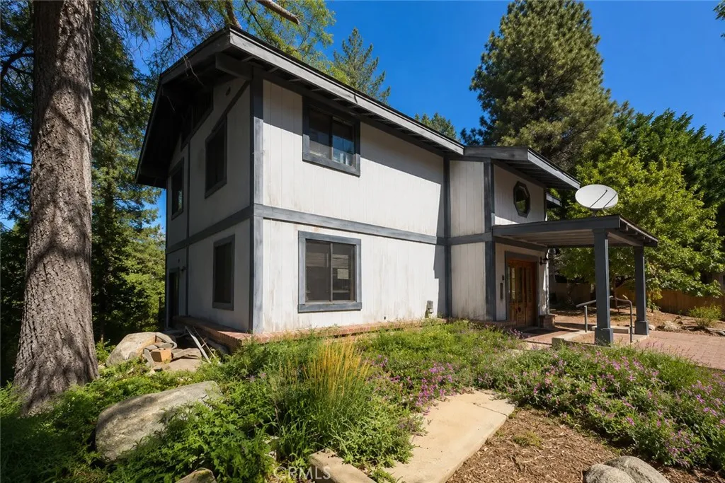 6364 Spruce, Angelus Oaks, CA 92305 - Photo 2 of 13, Angelus Oaks, CA
