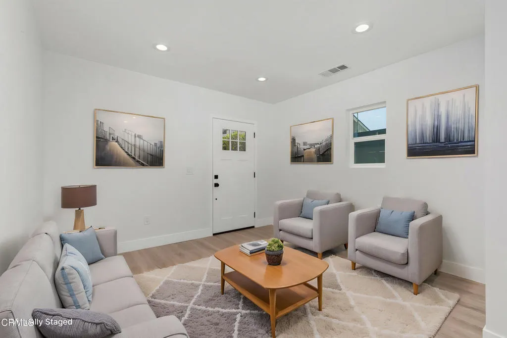 723 Chestnut Avenue, Los Angeles, CA 90042 - Photo 3 of 13, Los Angeles, CA