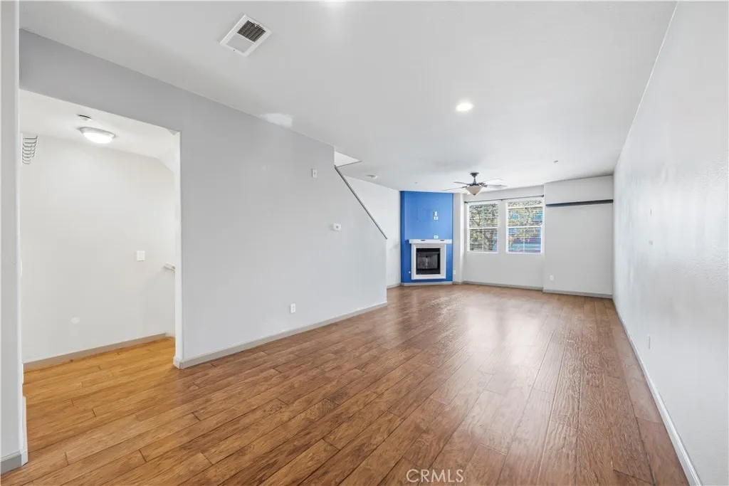 https://cdn.realtyfeed.com/cdn/127/306774859/2c5818a983659f63895860b414309740.webp