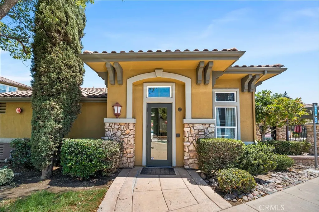 https://cdn.realtyfeed.com/cdn/127/306774859/9dfcdc26e96d4dab48d5cbd03fc780c9.webp