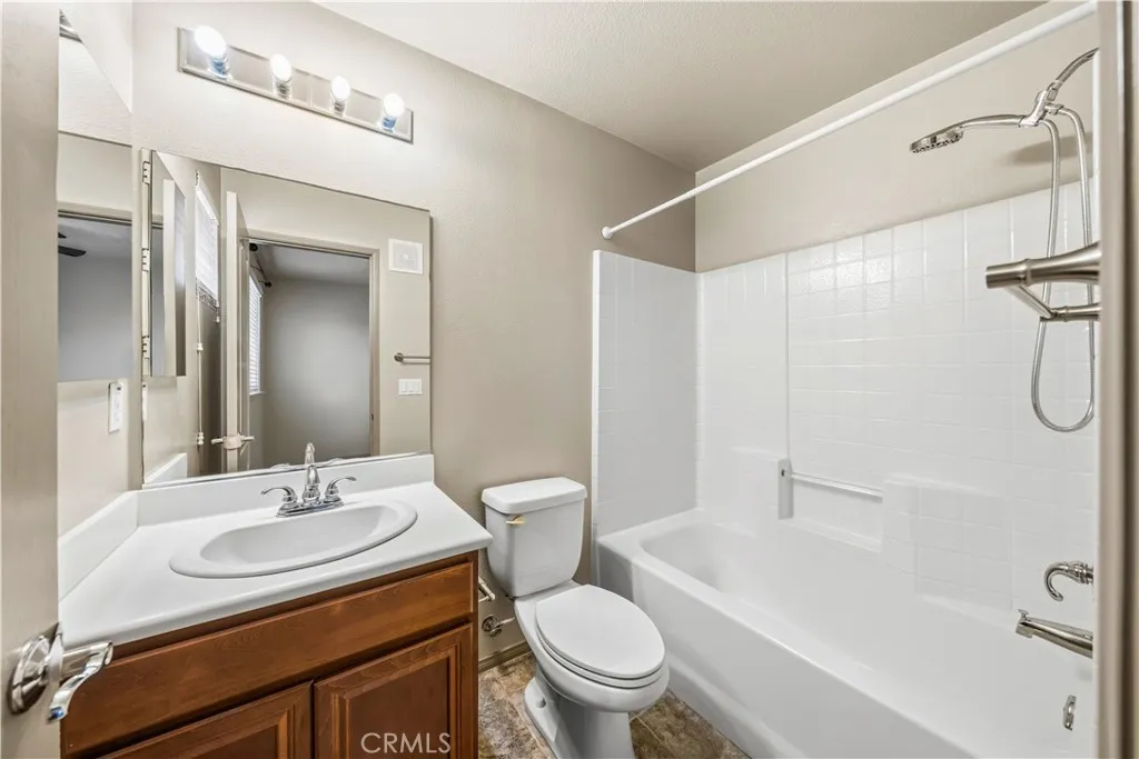 https://cdn.realtyfeed.com/cdn/127/306774859/c12e15b95db7f971eb40d28288b69d7b.webp