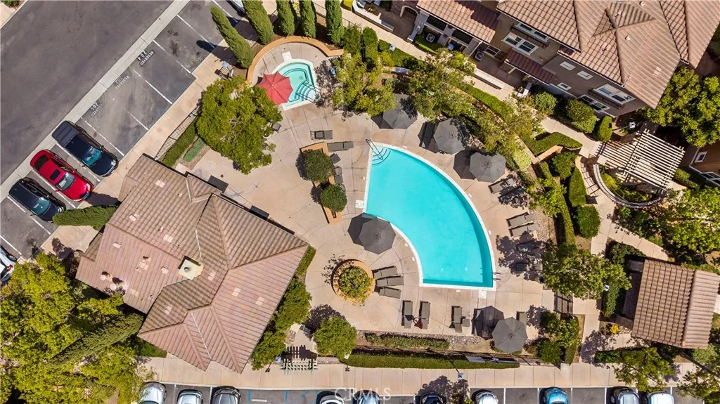 https://cdn.realtyfeed.com/cdn/127/306774859/c4e28cb6d91cc709895765eefecfffe4.webp