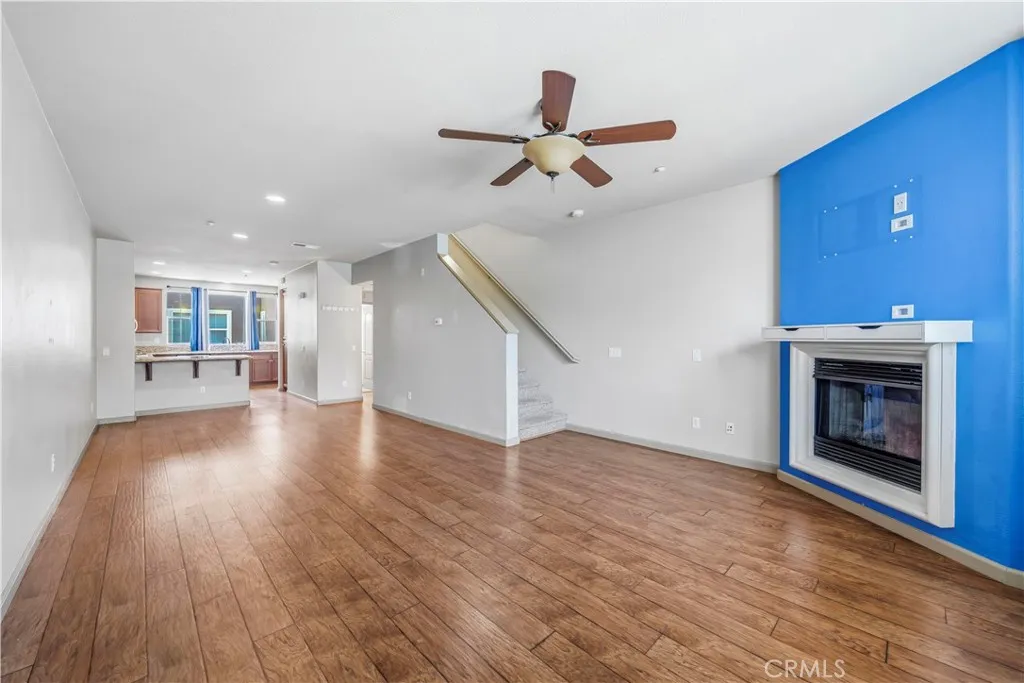 https://cdn.realtyfeed.com/cdn/127/306774859/dbcd4b729288a495bec6390675e633f7.webp