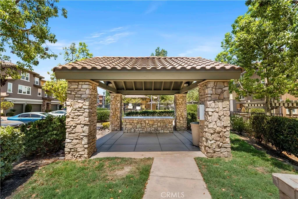 https://cdn.realtyfeed.com/cdn/127/306774859/f456ef9f5db6f0524d9bff5b96403931.webp