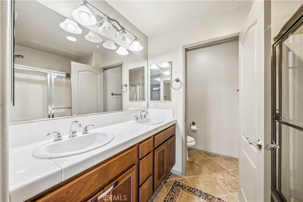 https://cdn.realtyfeed.com/cdn/127/306774859/fe017dbd576493831fb929d312dfece3.webp