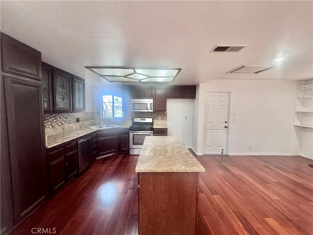 201 S Brookside Court, Anaheim, CA 92808 - Photo 4 of 22, Anaheim, CA