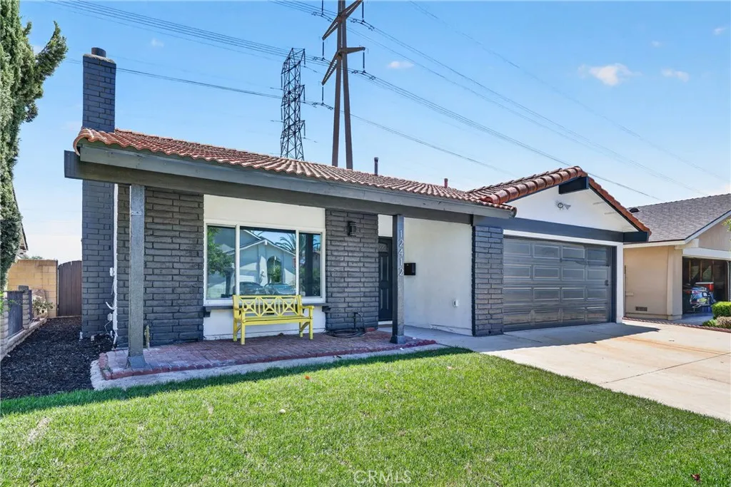 12412 Viarna Street, Cerritos, CA 90703 - Photo 4 of 58, Cerritos, CA