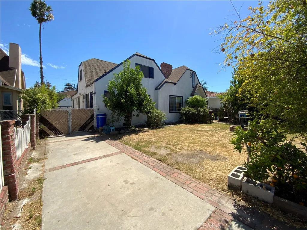 122 E Linda Vista Avenue, Alhambra, CA 91801 - Photo 4 of 22, Alhambra, CA