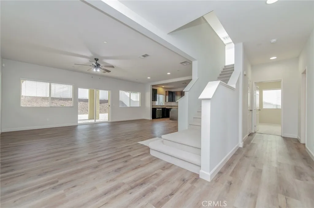 35209 Caraway Court, Lake Elsinore, CA 92532 - Photo 4 of 31, Lake Elsinore, CA