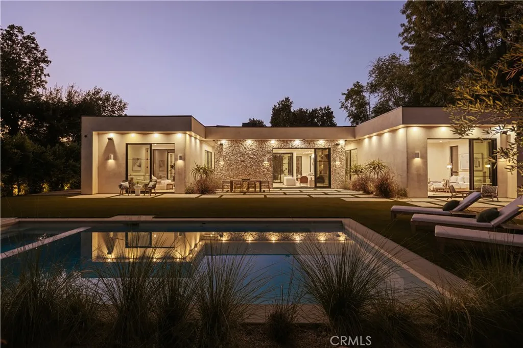 23338 Collins Street, Woodland Hills, CA 91367 - Main photo, Woodland Hills, CA