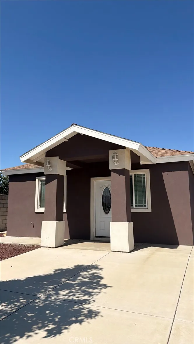 11088 Spruce Avenue, Bloomington, CA 92316 - Photo 2 of 16, Bloomington, CA