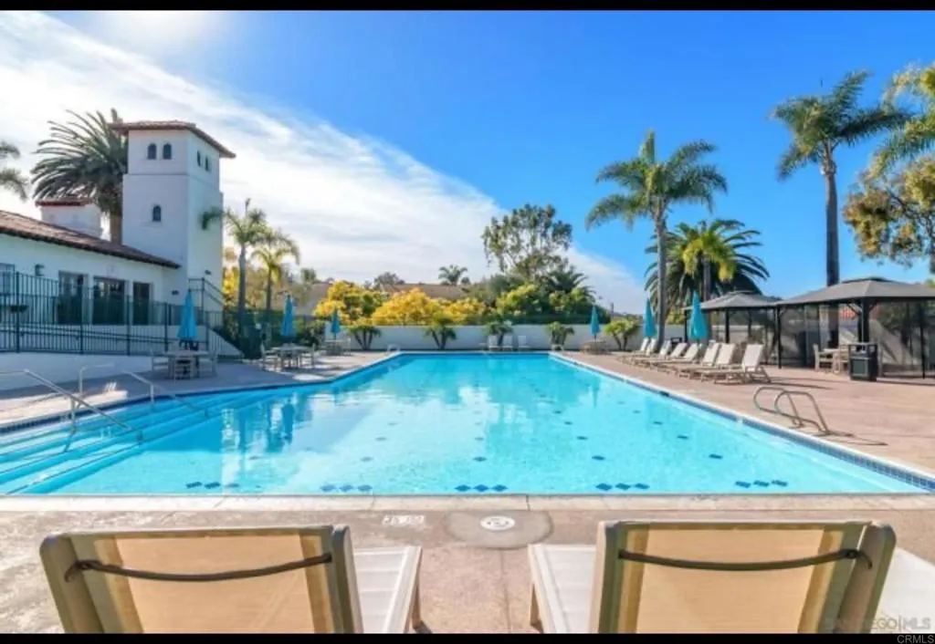 https://cdn.realtyfeed.com/cdn/127/306774969/e0efee6706d6f7f9614756062ef2cce3.webp