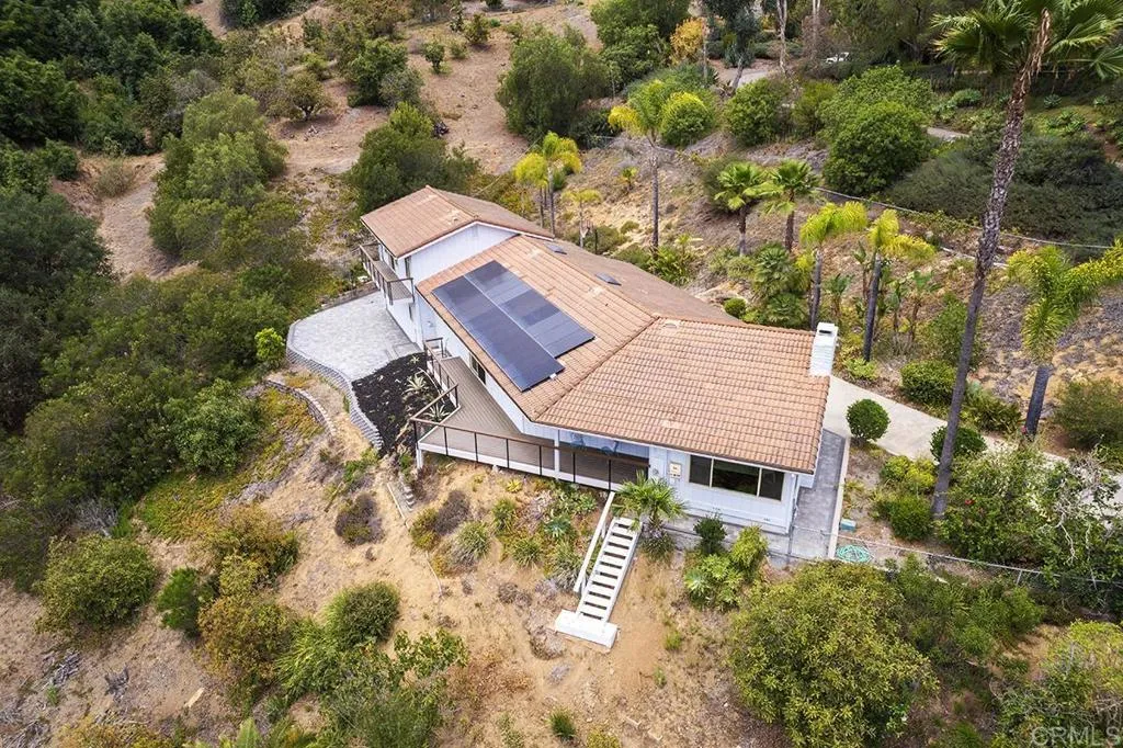 https://cdn.realtyfeed.com/cdn/127/306774971/b74ea31a4002018a38458255412ec545.webp