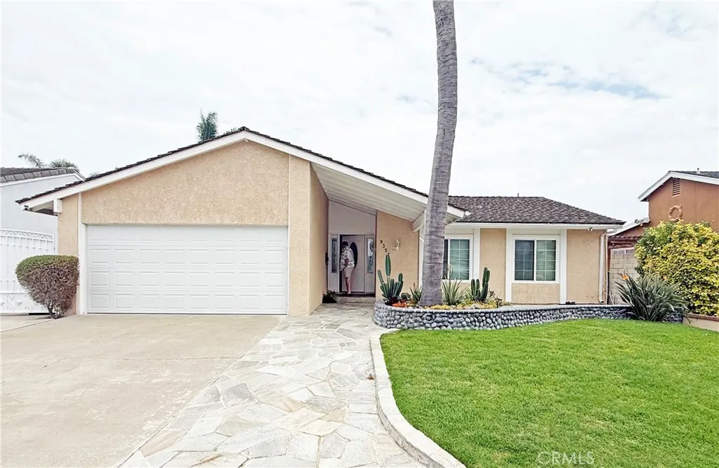 9357 Warbler Avenue, Fountain Valley, CA 92708 - Main photo, Fountain Valley, CA