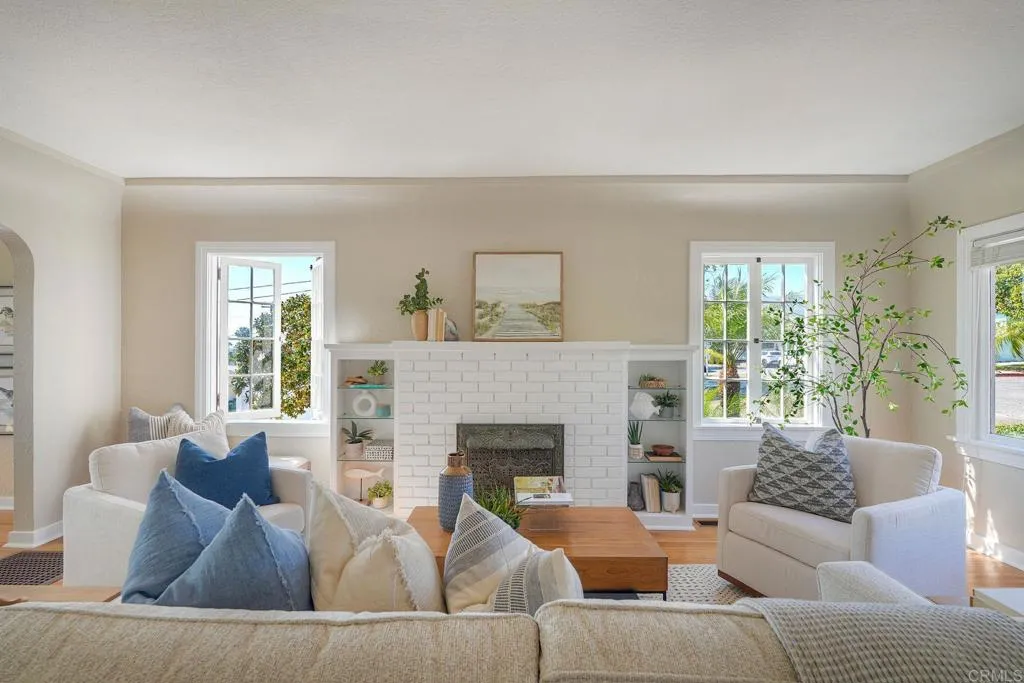 https://cdn.realtyfeed.com/cdn/127/306774992/1e36df73b4d3d4815c9cfc0419654712.webp