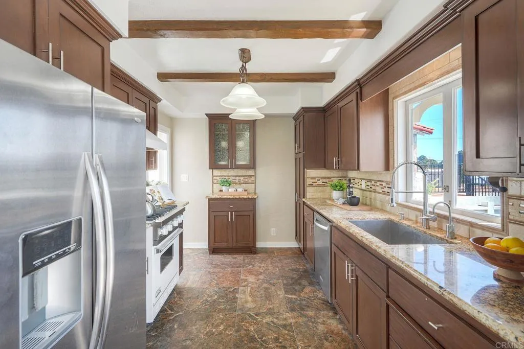 https://cdn.realtyfeed.com/cdn/127/306774992/3e99abe141c6191b6d17d0f241dcbf16.webp