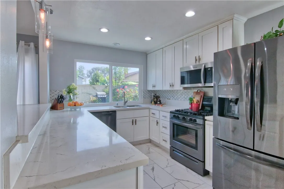13261 Acoro Place, Cerritos, CA 90703 - Photo 5 of 28, Cerritos, CA