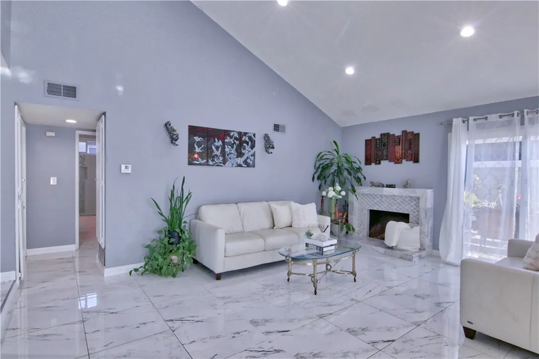 13261 Acoro Place, Cerritos, CA 90703 - Photo 4 of 28, Cerritos, CA