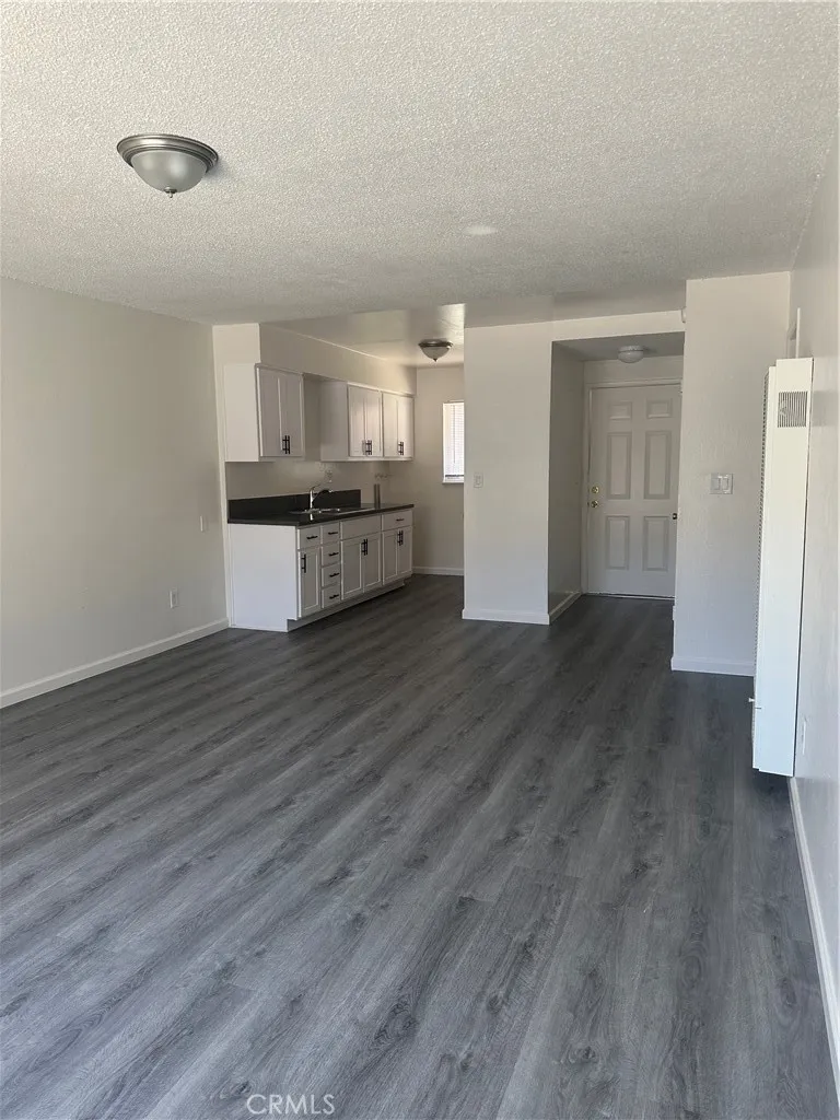 1617 Cedar, Santa Ana, CA 92707 - Photo 5 of 12, Santa Ana, CA