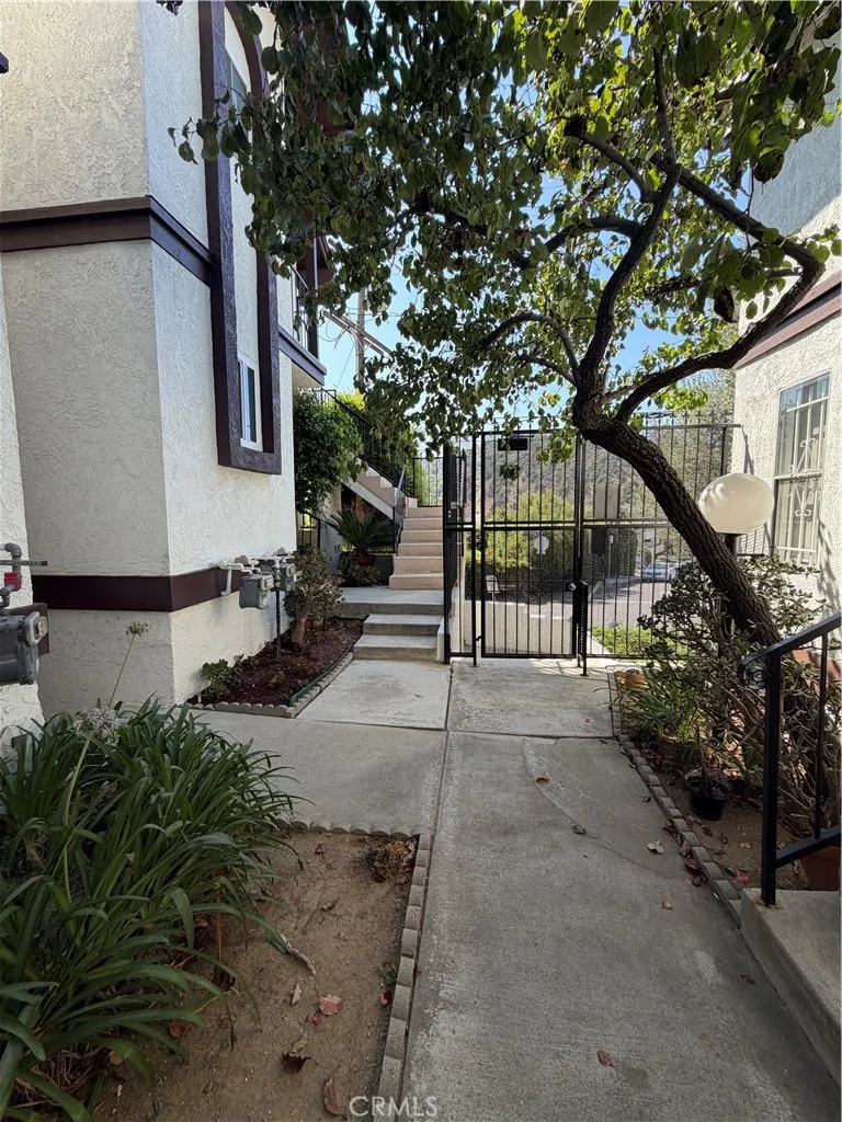 149 S Avenue 54 Unit 13, Los Angeles, CA 90042 - Photo 3 of 24, Los Angeles, CA