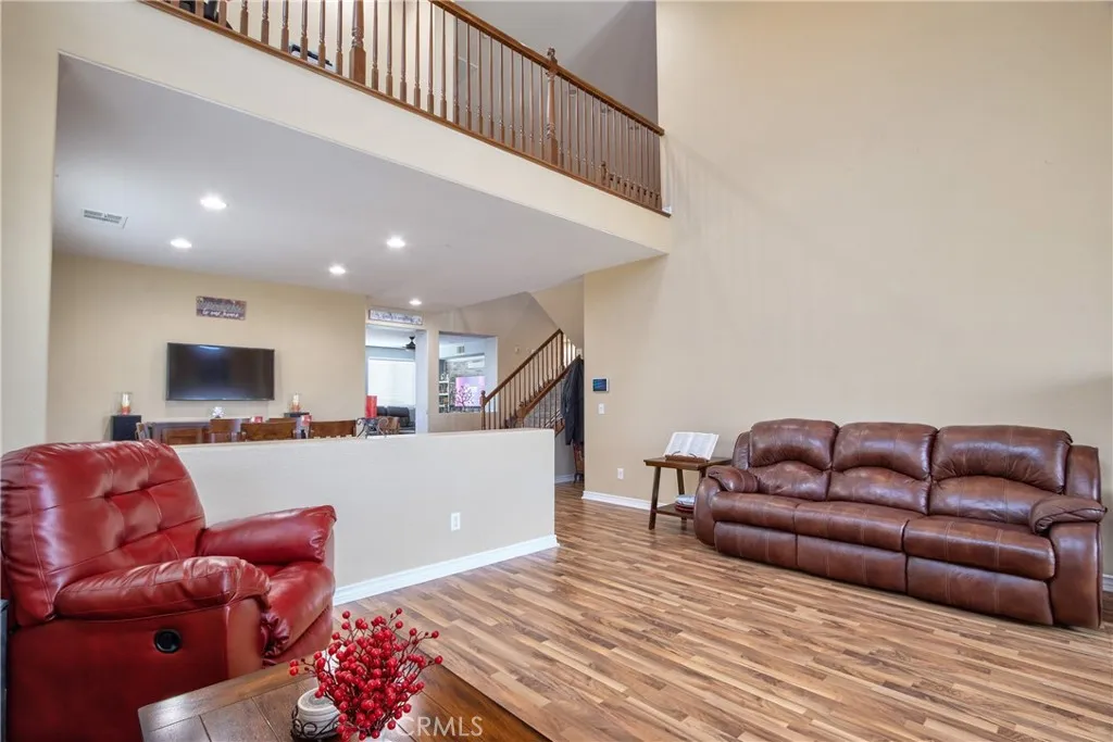 31880 Serrento, Murrieta, CA 92563 - Photo 5 of 52, Murrieta, CA