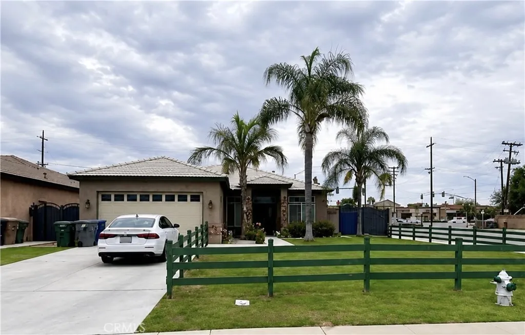 4100 Northwind Dr., Bakersfield, CA 93304 - Main photo, Bakersfield, CA