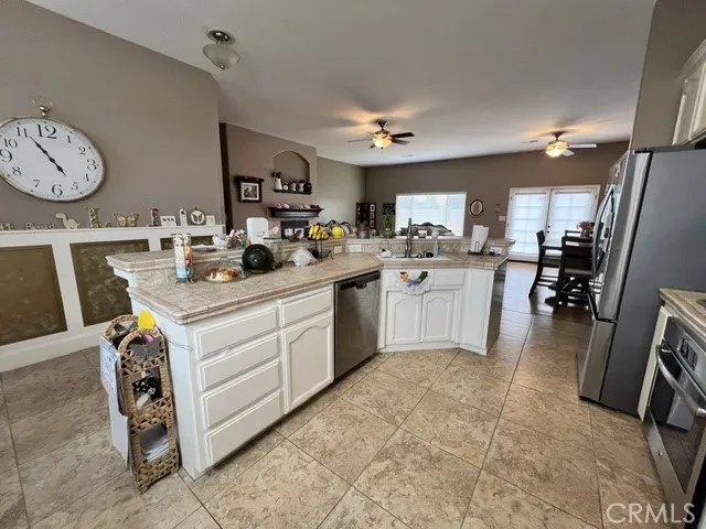 4100 Northwind Dr., Bakersfield, CA 93304 - Photo 3 of 23, Bakersfield, CA