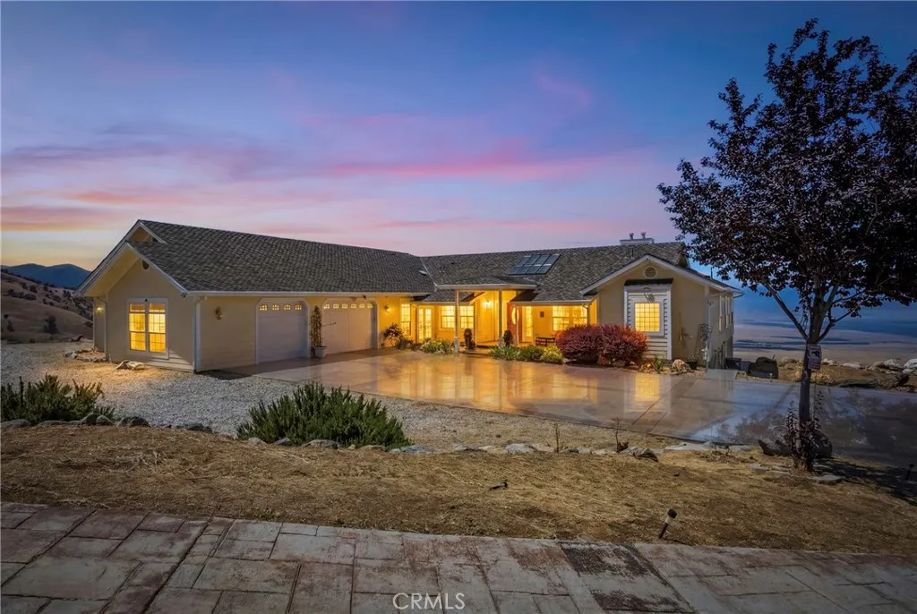 Tehachapi, CA 93561