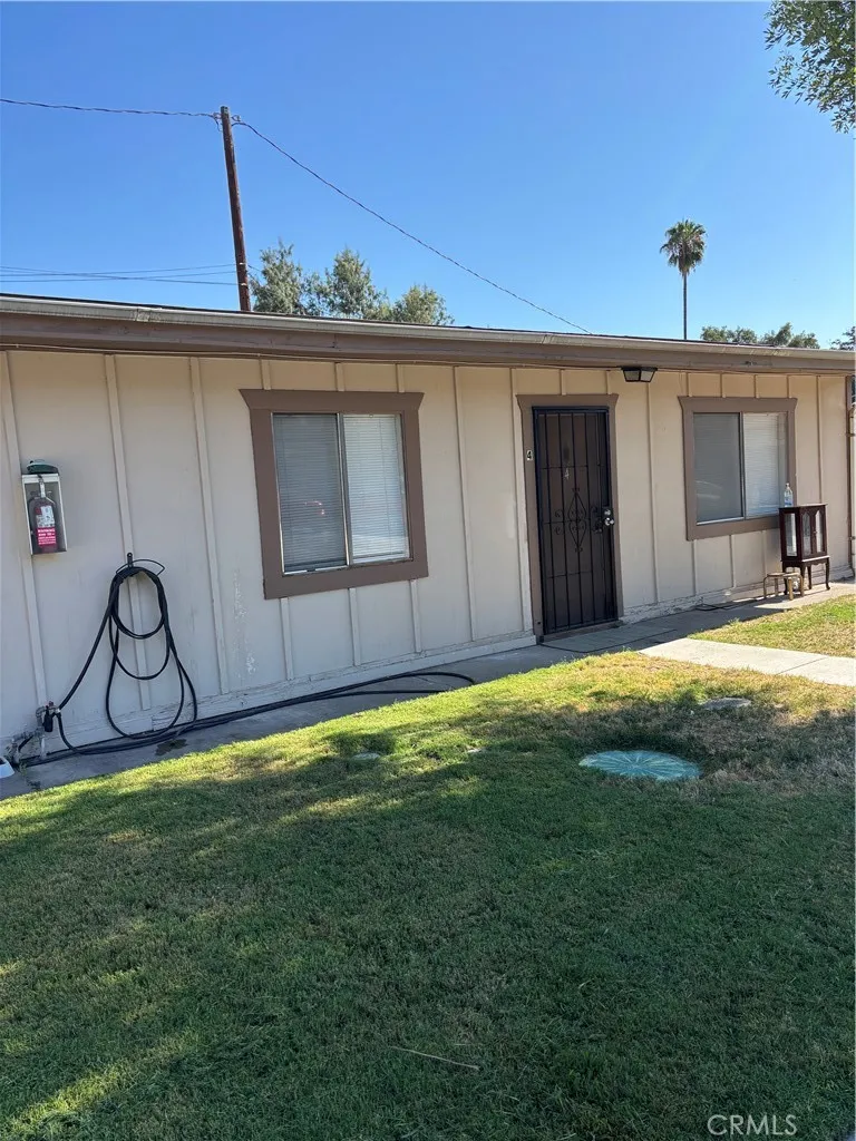 4029 Johnson Unit 4, San Bernardino, CA 92407 - Main photo, San Bernardino, CA