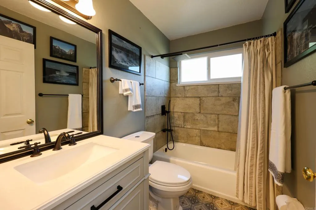 https://cdn.realtyfeed.com/cdn/127/306775224/ca9b7ca9eb8ef060bd836f53a3460621.webp