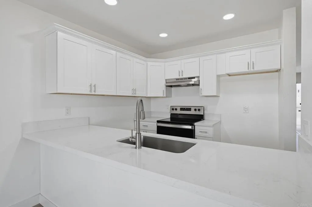https://cdn.realtyfeed.com/cdn/127/306775226/52acf2cff032d1e44e2a9bc3c81eec26.webp