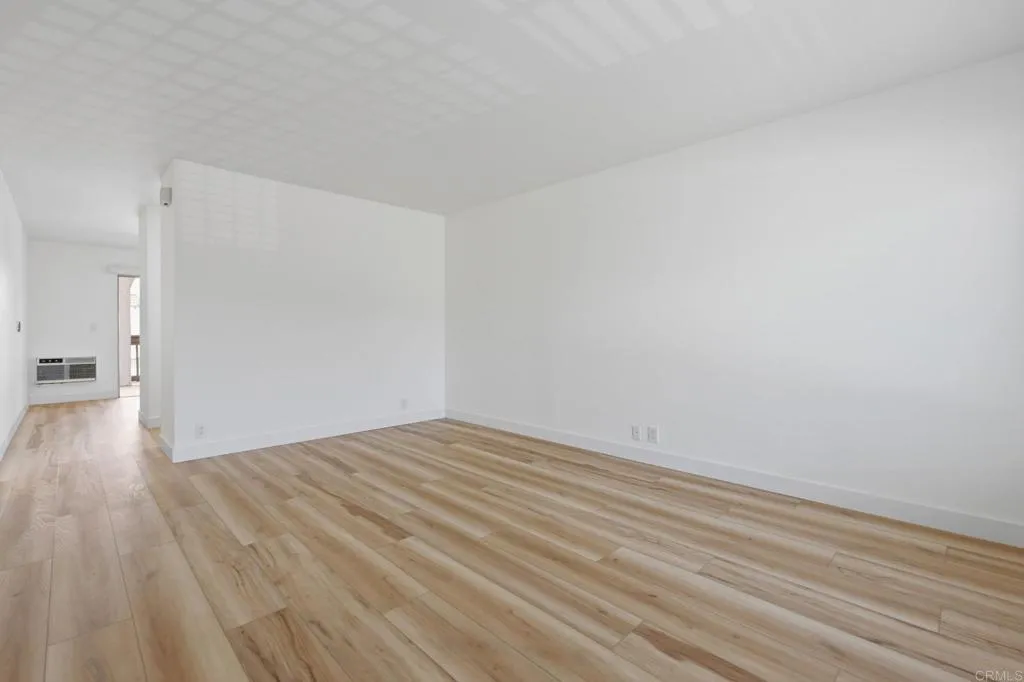 https://cdn.realtyfeed.com/cdn/127/306775226/5b470936590013cde9d7ce2c63529969.webp