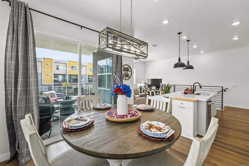 Photo #11: PTP2605553 Listing: Photo #11