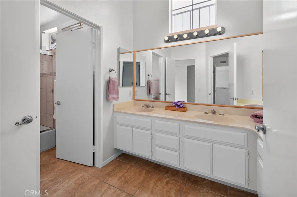 https://cdn.realtyfeed.com/cdn/127/306775245/ac7366b15d99967e057d0135e6eae4bc.webp