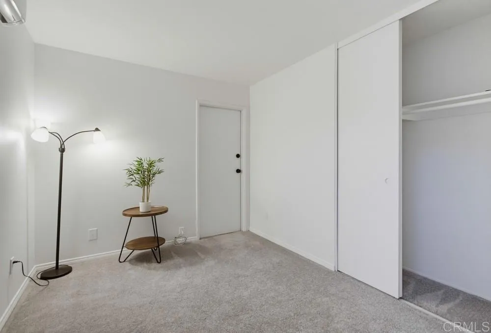 https://cdn.realtyfeed.com/cdn/127/306775256/235c6f3a3b8d04a4c8d84d96a01ad886.webp
