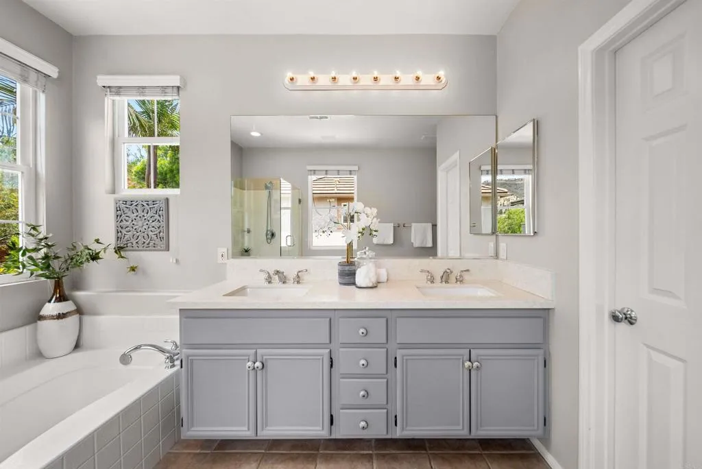 https://cdn.realtyfeed.com/cdn/127/306775269/27c1b143994b8bf9f401cde59eb2b4d1.webp
