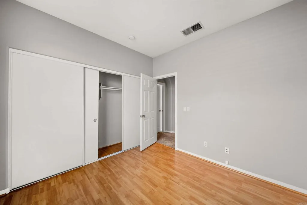https://cdn.realtyfeed.com/cdn/127/306775269/428073f37780e984a0e4b3e68aa24f99.webp