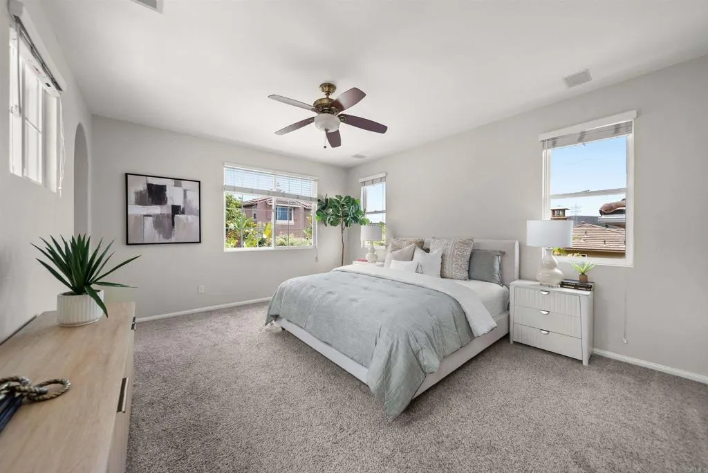 https://cdn.realtyfeed.com/cdn/127/306775269/52348a59e2a71d749bbfb7def3749429.webp