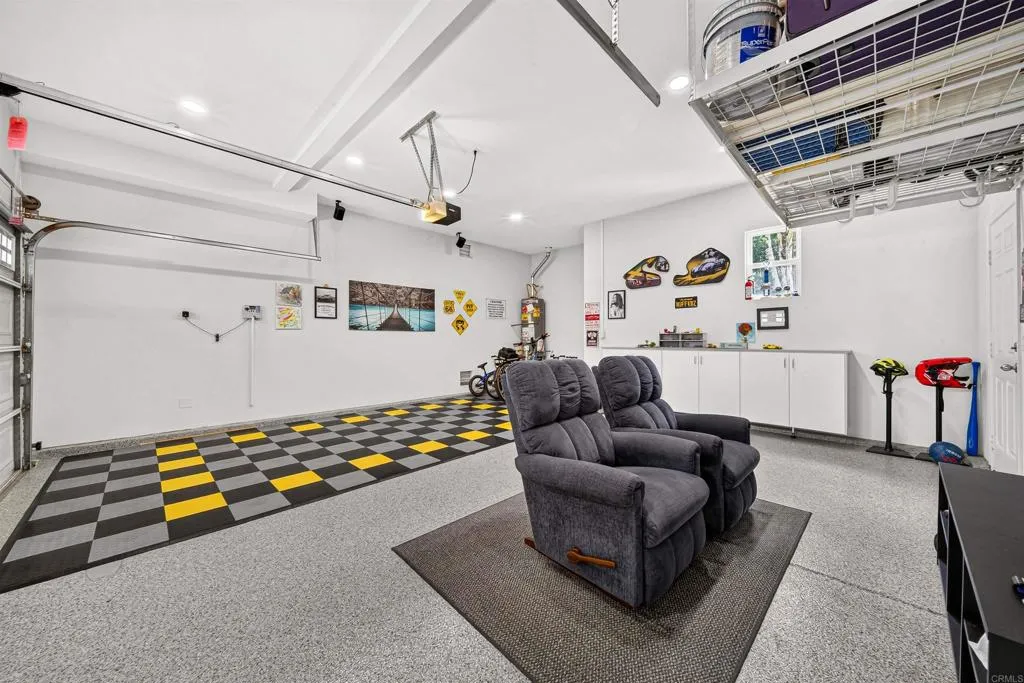 https://cdn.realtyfeed.com/cdn/127/306775269/90c0bf63cab731ba6fee7cc2e9ab9ba1.webp