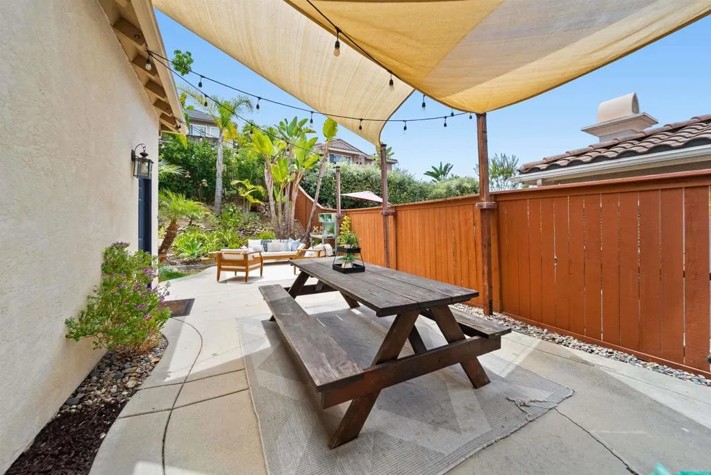 https://cdn.realtyfeed.com/cdn/127/306775269/eec2c70295a0eb1d00a126523c946650.webp