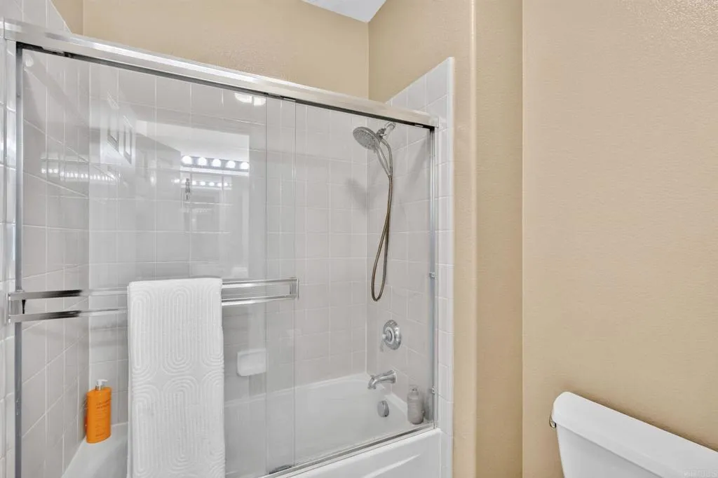 https://cdn.realtyfeed.com/cdn/127/306775270/06a5f6e2446578f53499b682af0aae64.webp