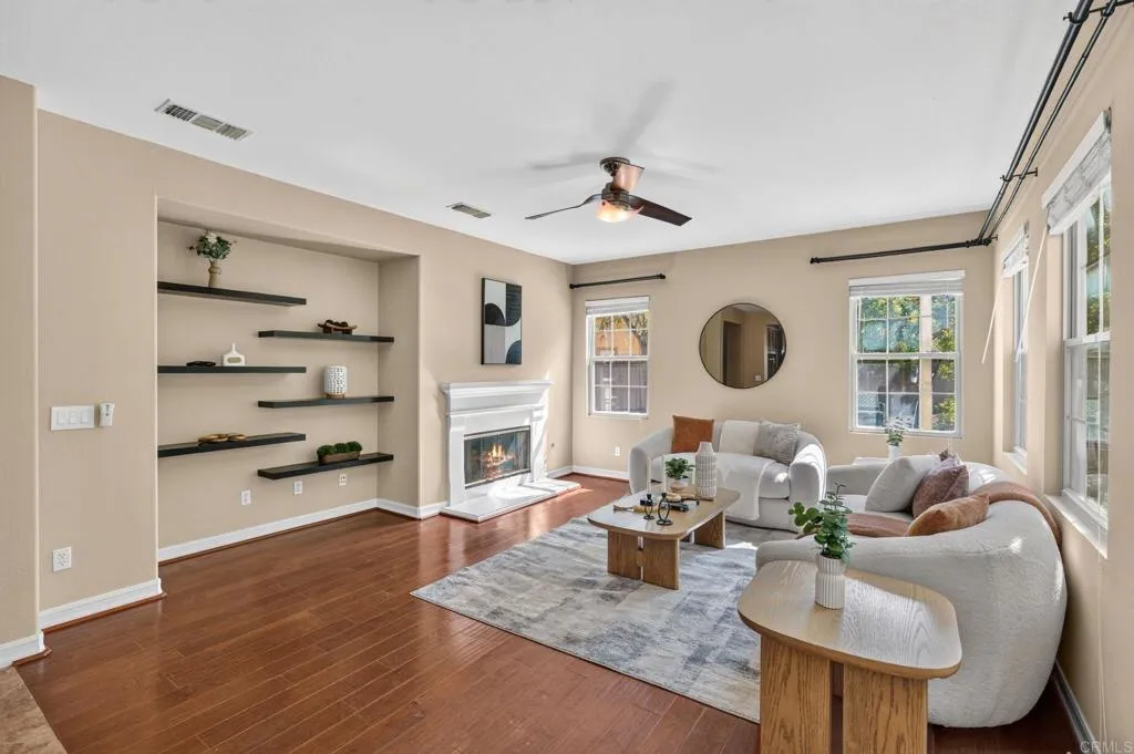 https://cdn.realtyfeed.com/cdn/127/306775270/5cc948003d134d49649b87d86ec9f0b9.webp