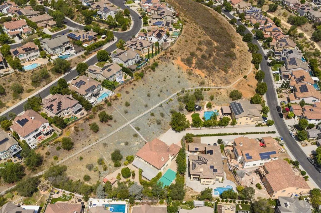https://cdn.realtyfeed.com/cdn/127/306775270/a65cfc98fca1b3d53d87690d17b48d9b.webp