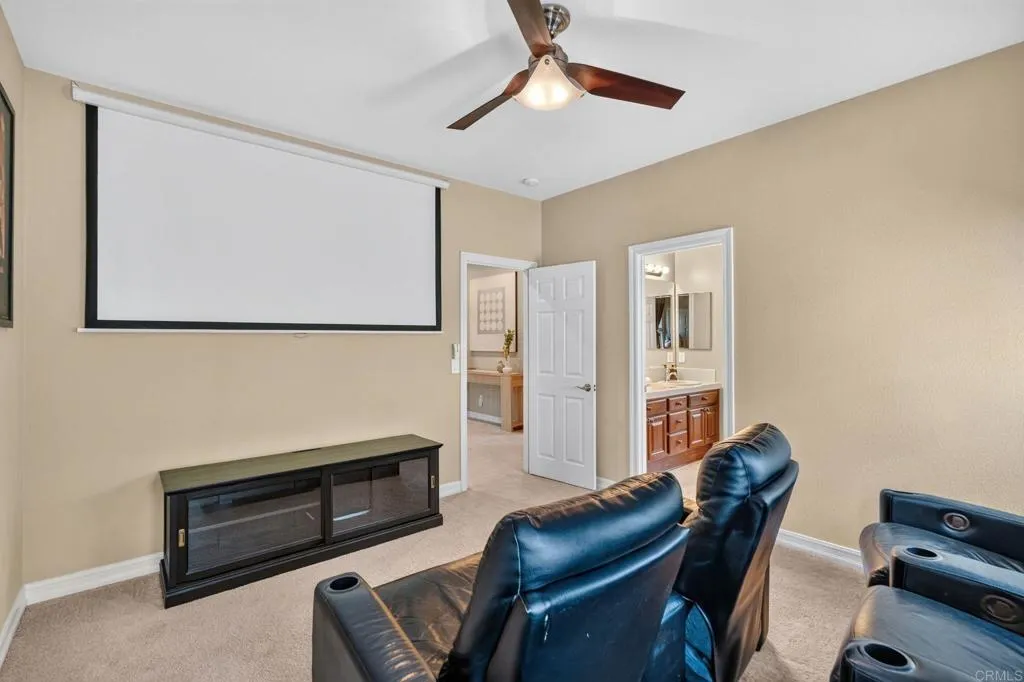 https://cdn.realtyfeed.com/cdn/127/306775270/c606392c77a5b1d8cb48c2c43cf54aad.webp